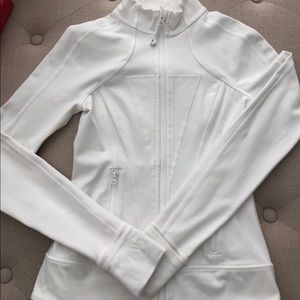 Ivivva girls jacket. Size 10 authentic.